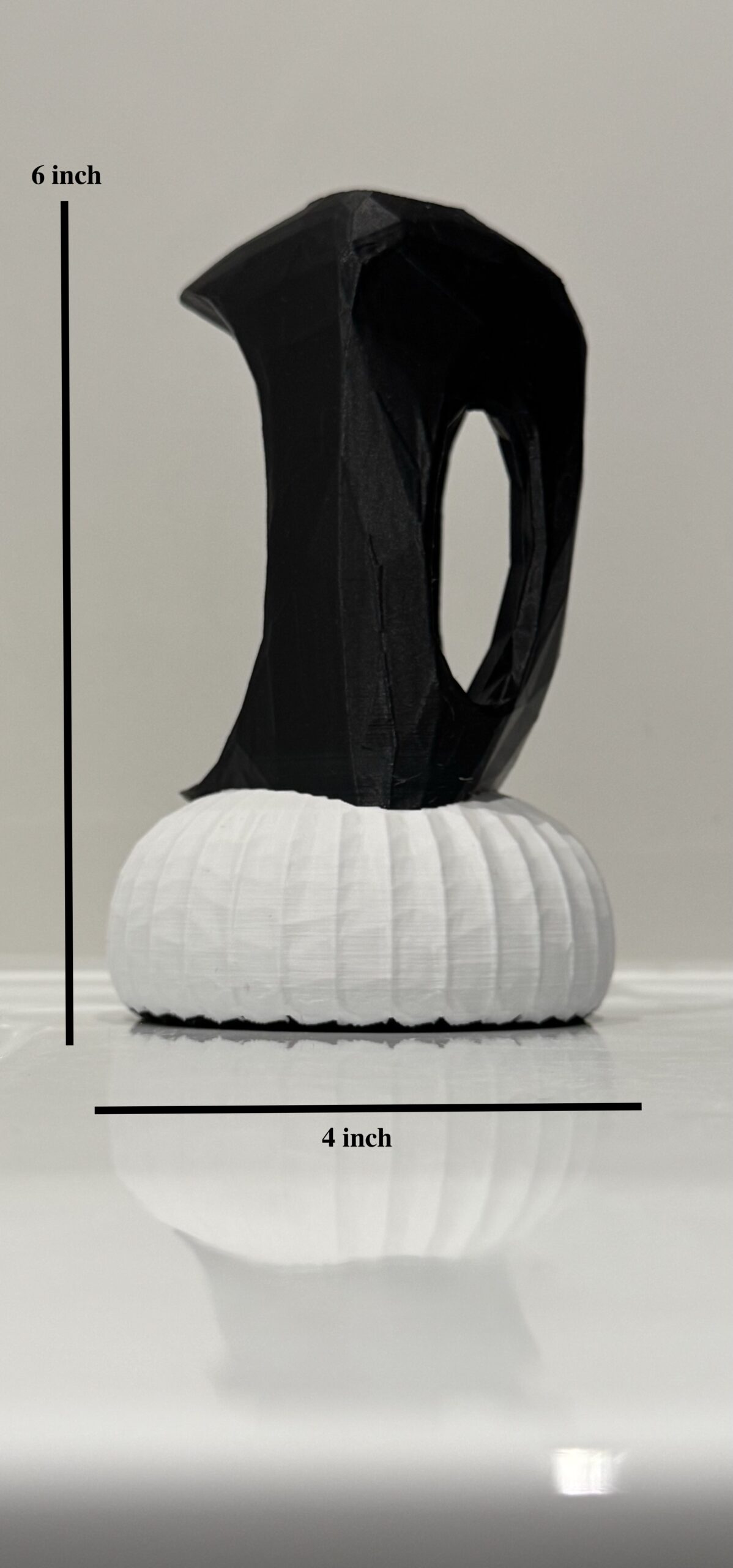 3D Printed Abstract Vase Black & White - Image 6